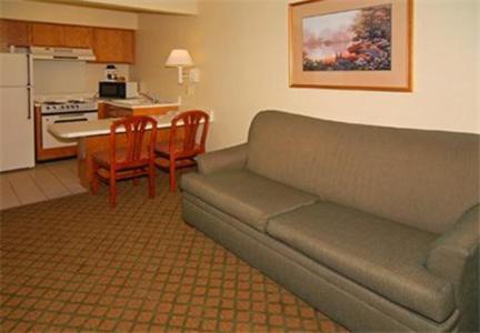 Econo Lodge Inn And Suites Arlington Cameră foto